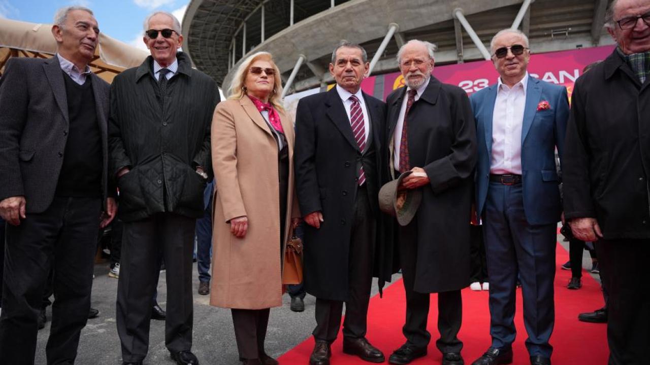 Galatasaray temel attı!