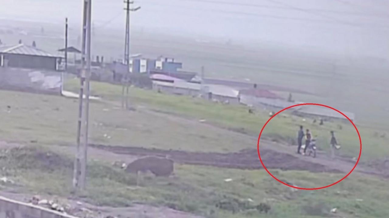 Hatay'da 3 çocuk silahla rastgele ateş etti! Akıla…