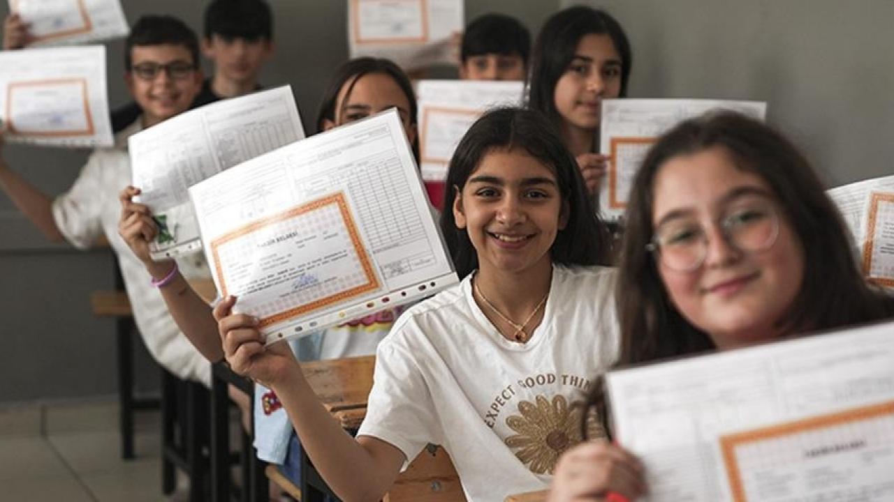 Öğrenciler merakla bekliyor: İşte tarihi