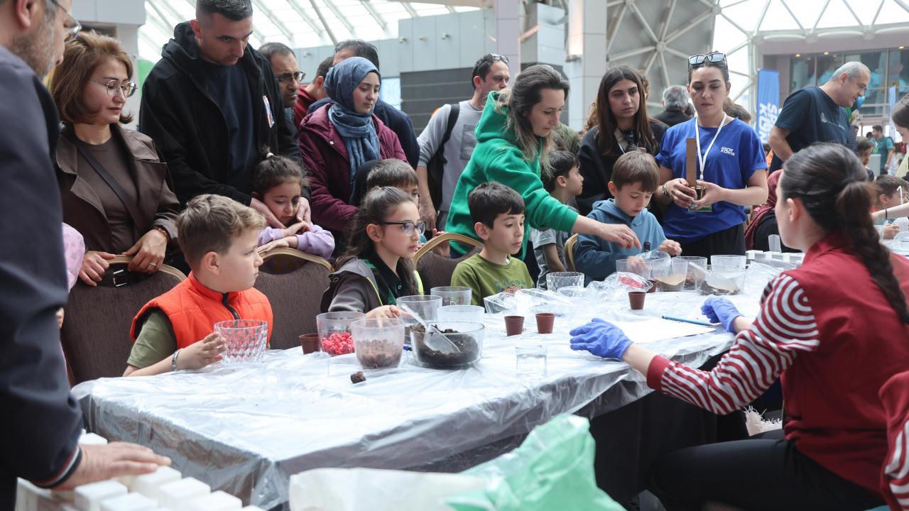 Konya Bilim Merkezi “SERAFEST” ile çocukları bilim ve doğayla buluşturuyor