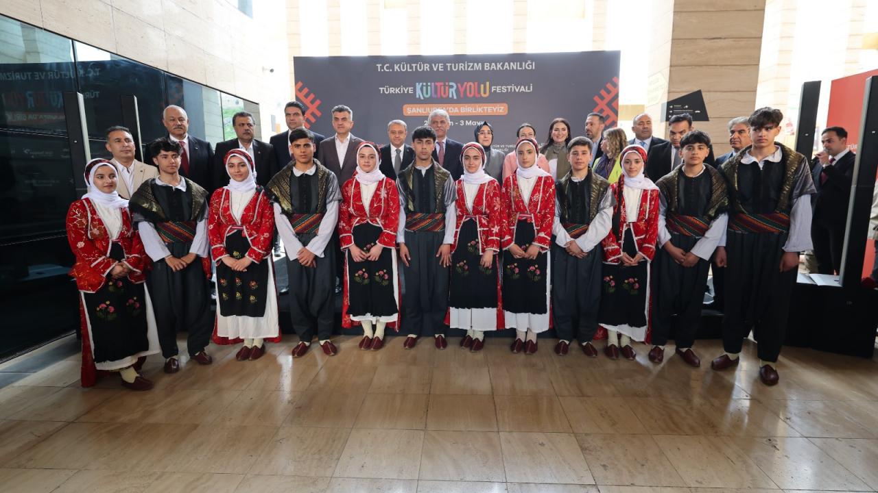 Müzik ve tarih iç içe: Türkiye Kültür Yolu Festivali Şanlıurfa'da kapılarını açtı!
