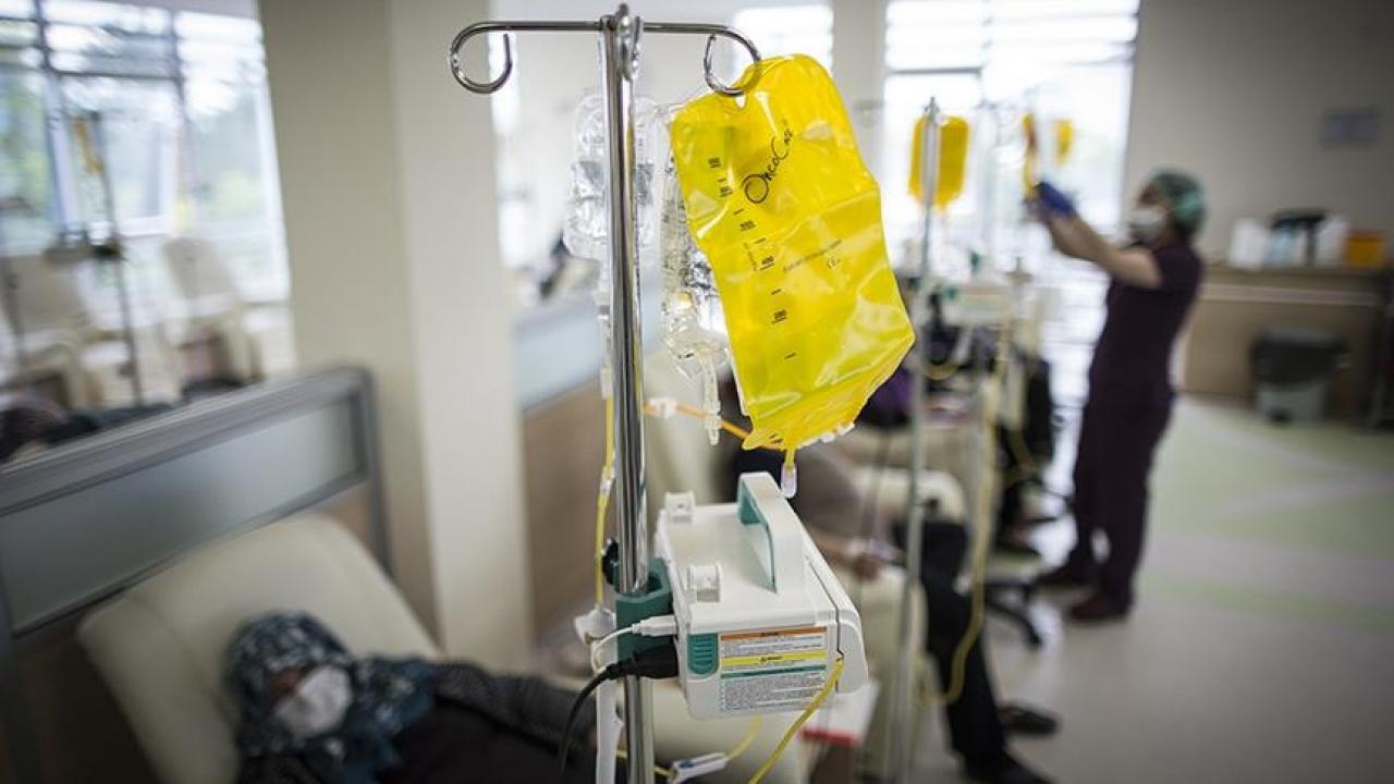 Nobel ödüllü Meldal'dan yan etkisiz kanser tedavisine umut olacak çalışma