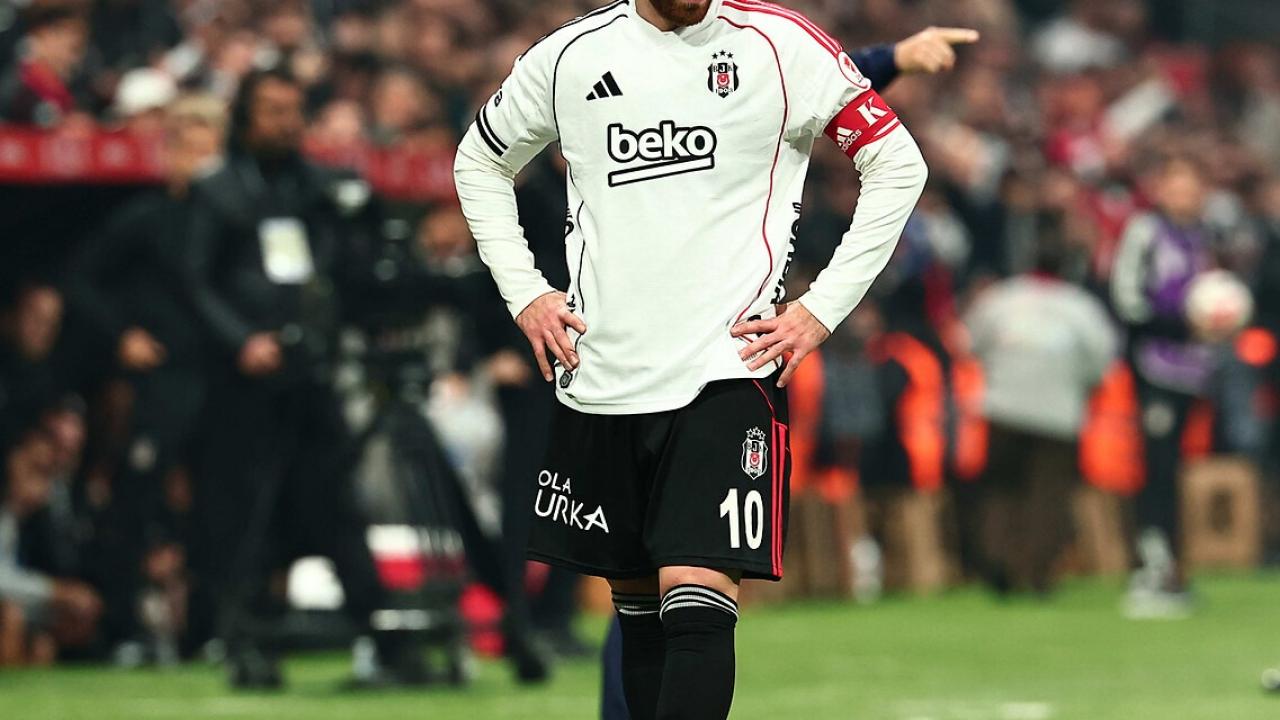 Orkun Kökçü durdurulamıyor! Yine boş geçmedi