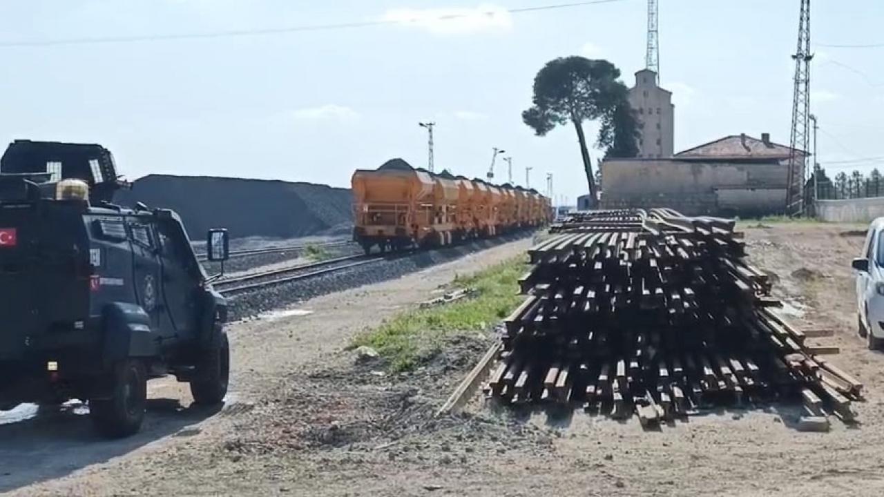 Yasaklı bölgede hayvan otlatırken mayına basıp ağı…