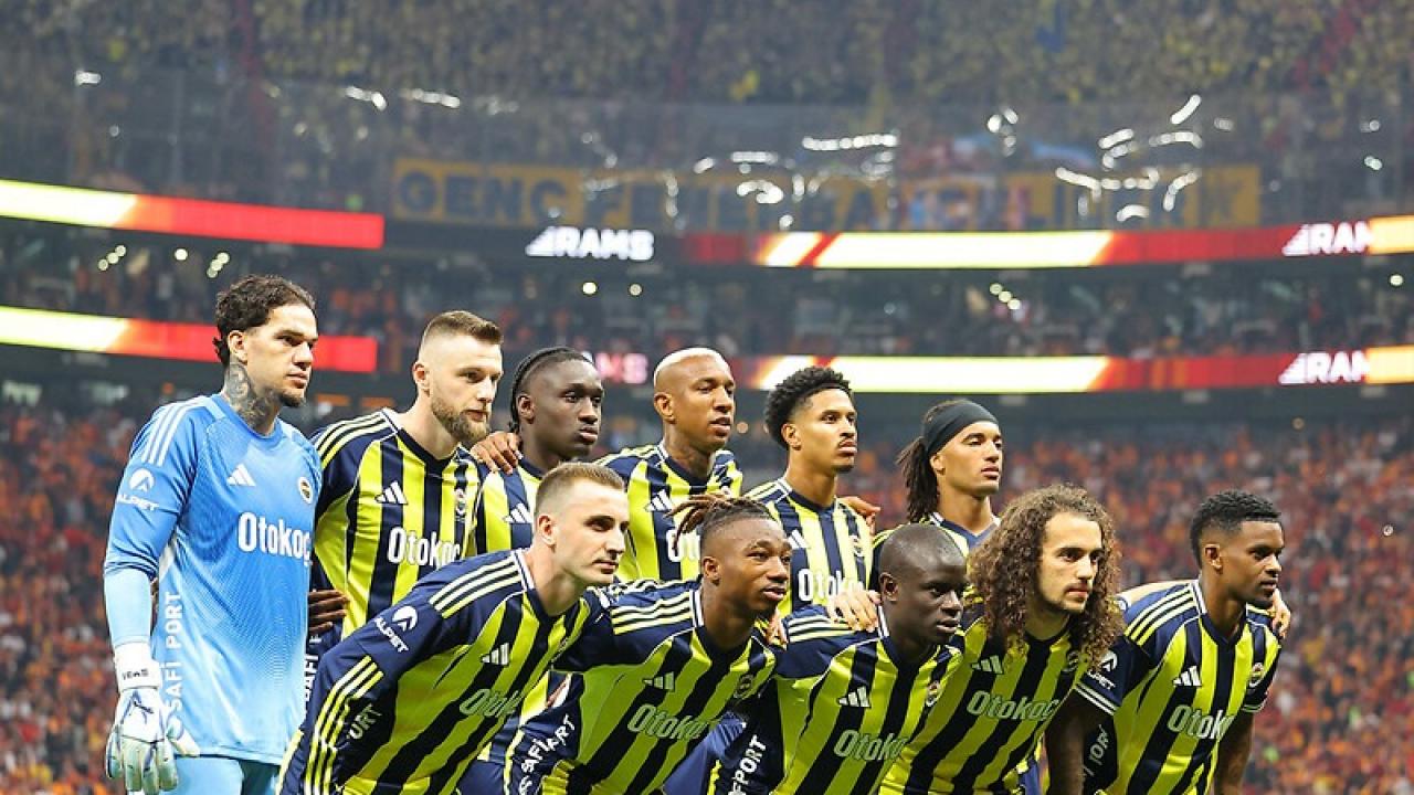 Fenerbahçe'nin 3 yıldıza Avrupa'dan teklif! Kararı yeni yönetim verecek