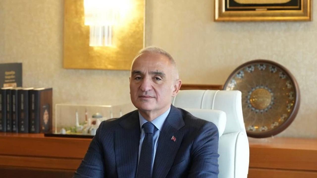 Bakan Ersoy, Hataylı çocukların hayalini gerçeleştirdi