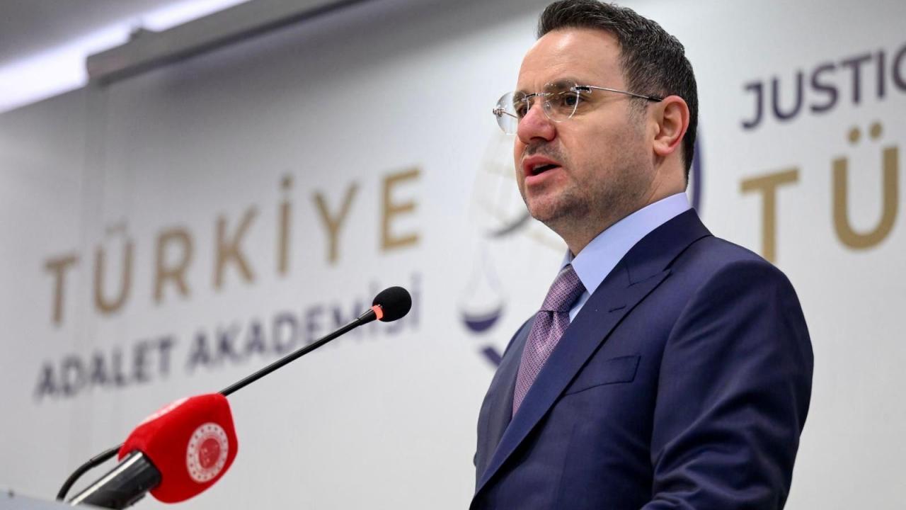 Bakan Gürlek: Vesayet ve darbe dönemleri tamamen geride kaldı