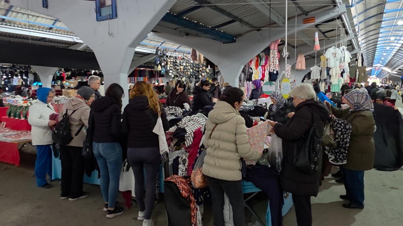 Aylar sonra bir ilk! Edirne’nin meşhur pazarı yeni ismiyle geri döndü
