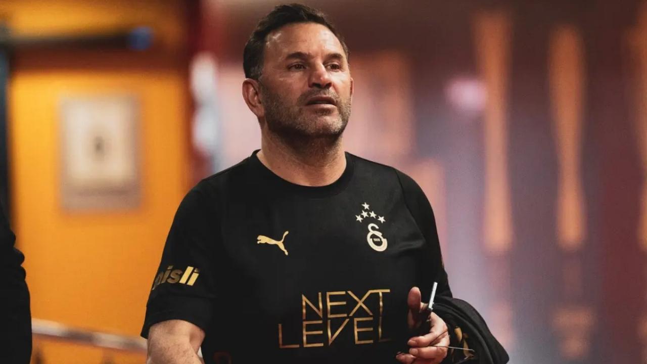 Galatasaray'da Okan Buruk yıldız ismin biletini kesti! Gözünün yaşına bile bakmadı