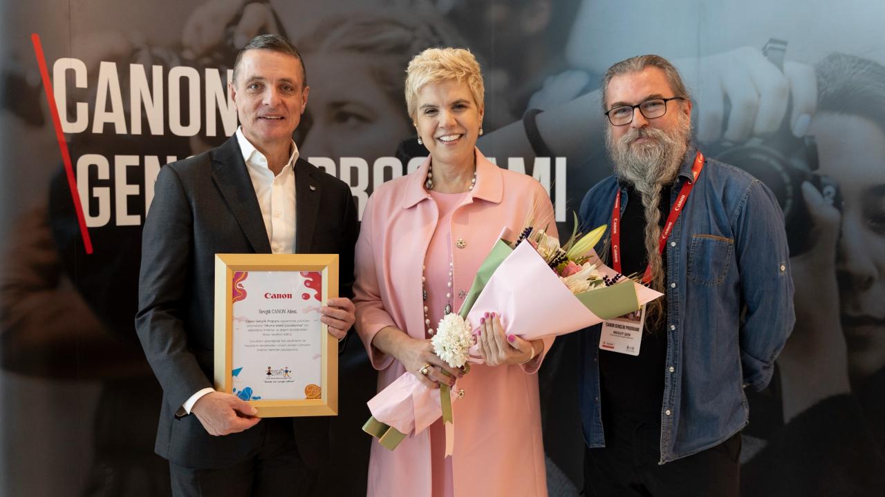 Gençlerin gözünden İstanbul: Canon gençlik programı sergisi ziyaretçileriyle buluşuyor