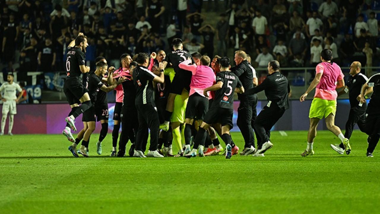 Karabağ'ın serisi sona erdi! Azerbaycan'da sürpriz şampiyon