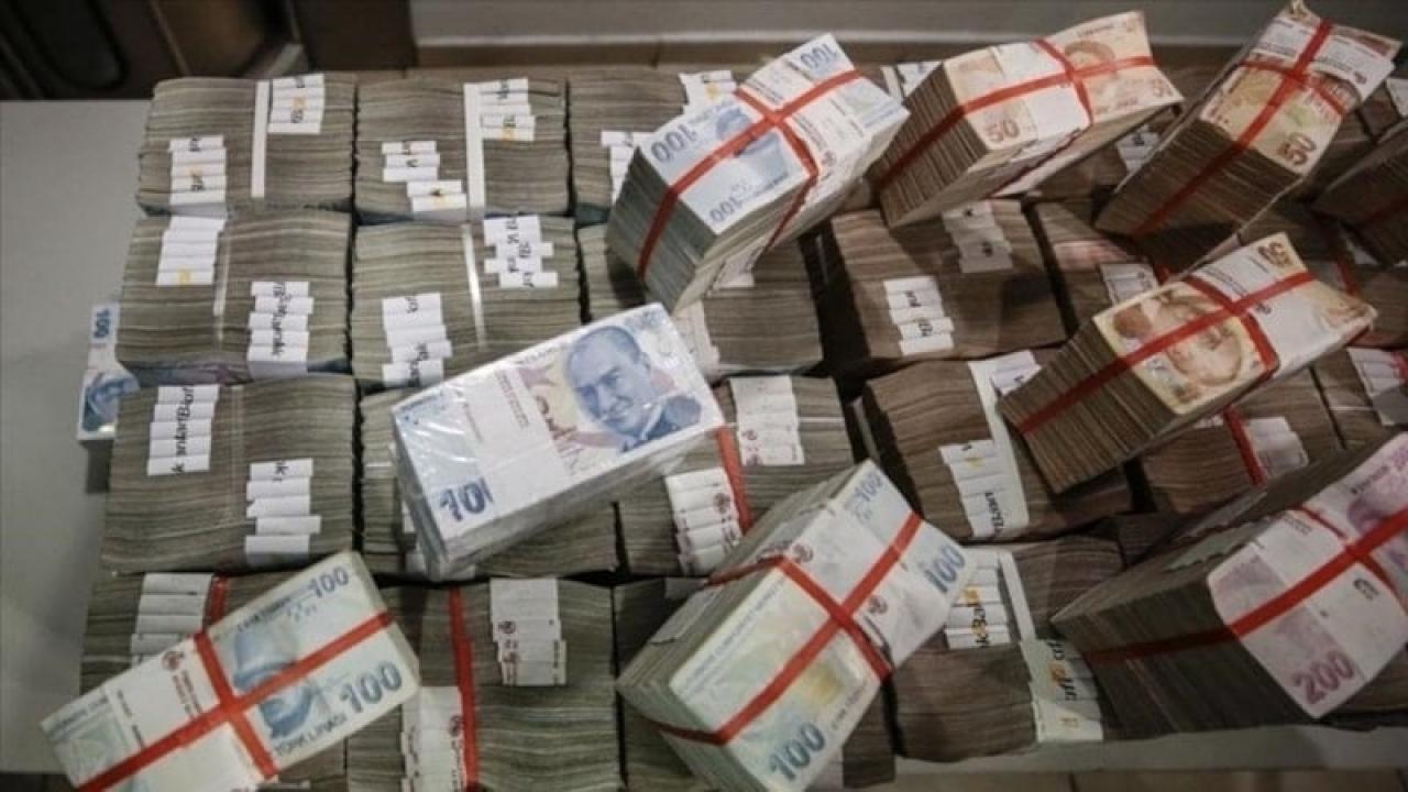 Memur ve emeklilerin gözü kulağı bu haberde! Geri sayım başladı