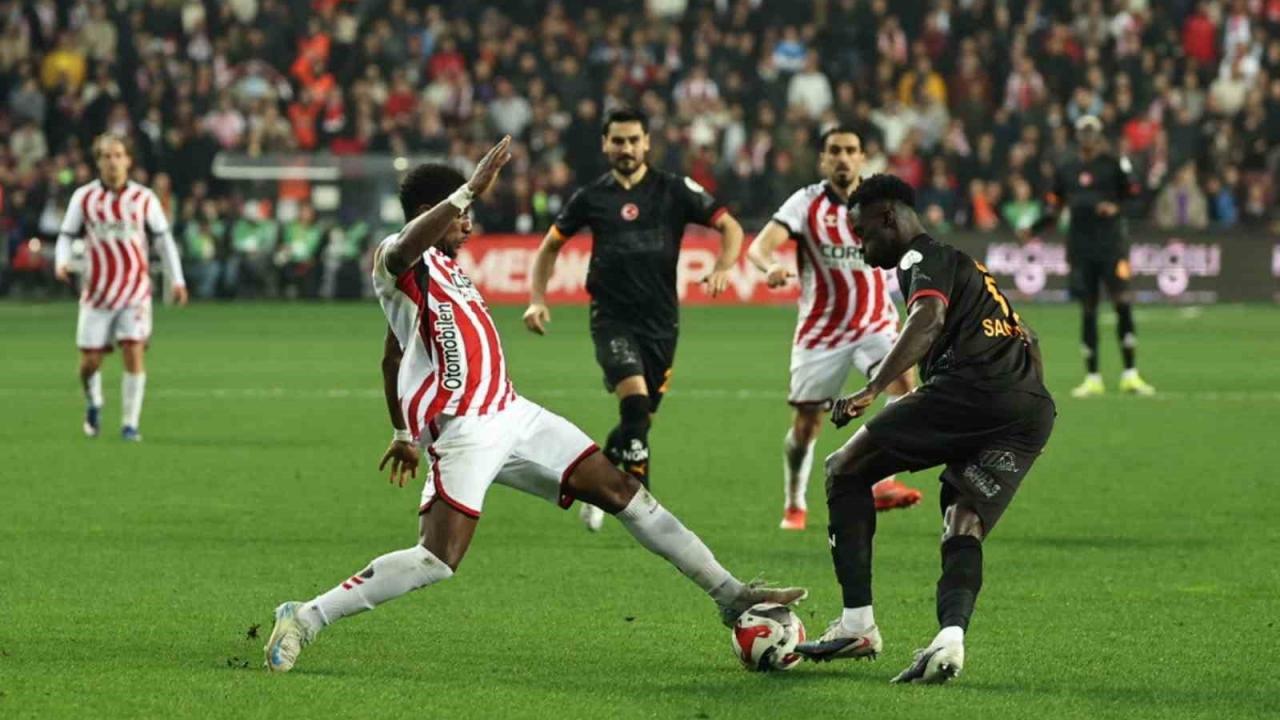 Şampiyonluk beklerken Galatasaray'a soğuk duş: Takımın bir ayağını çukurda bıraktı