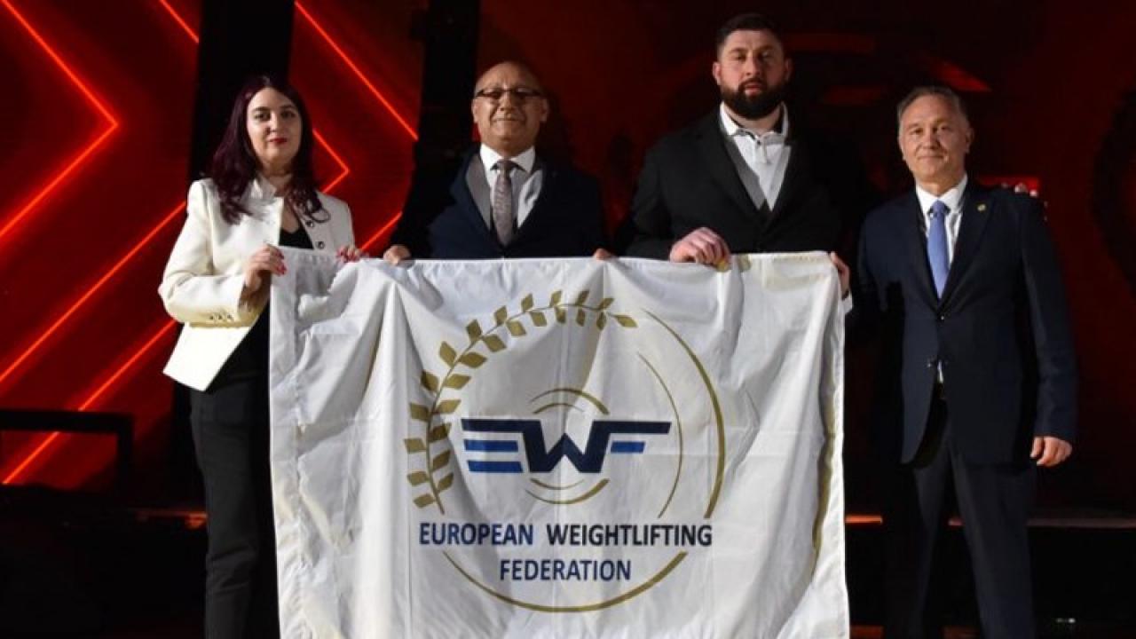 Kıtaya damgasını vuracak 2027 Avrupa Halter Şampiyonası, Türkiye'de düzenlenecek!