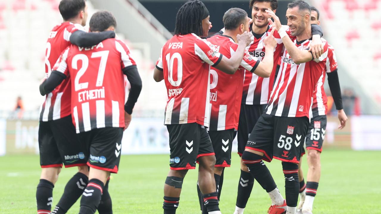 1. Lig ekibi Sivasspor'da genel kurul kararı alındı