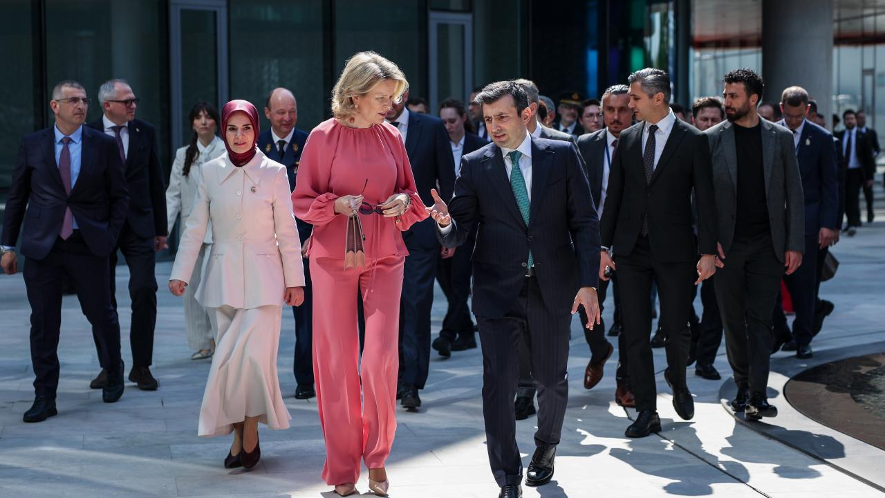 Belçika Kraliçesi Mathilde, Baykar'ı ziyaret etti