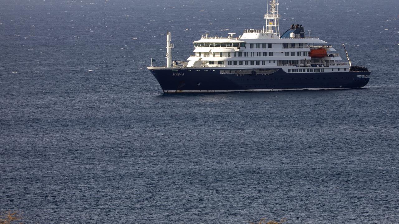 Atlas Okyanusu'ndaki lüks yolcu gemisinde görülen hantavirüsün kronolojisi