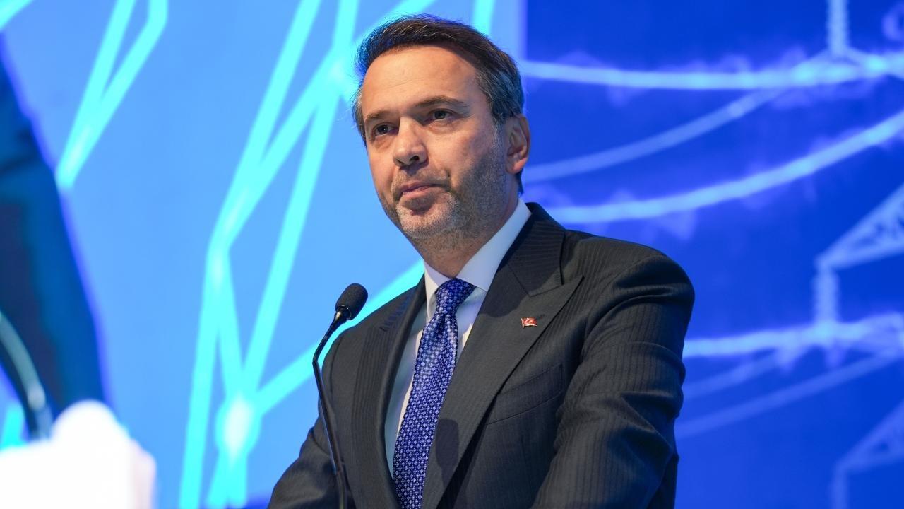 Bakan Bayraktar: Cezayir ile enerji işbirliğimizi daha güçlü bir zemine taşıyoruz