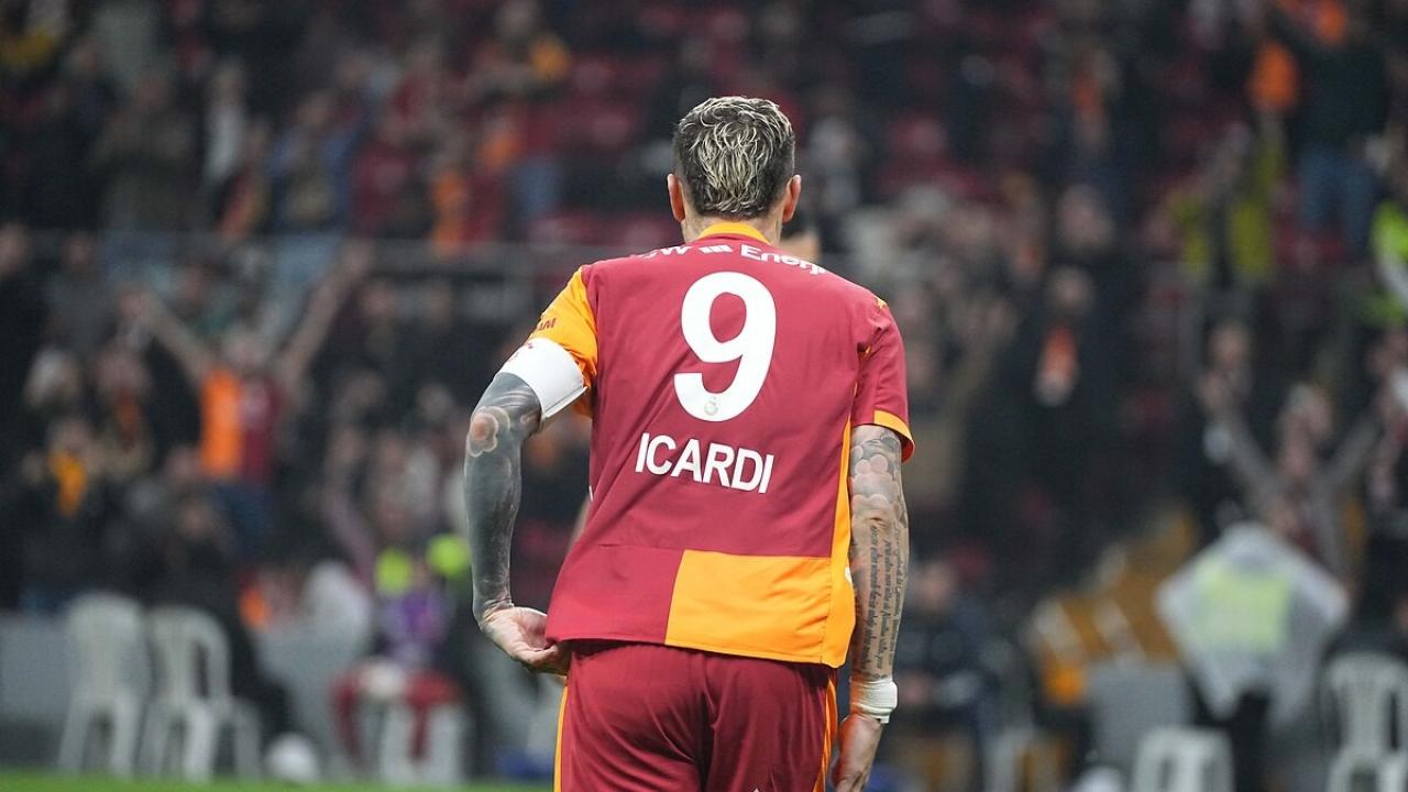 Eşyalarını Milano'ya gönderdi! Son kez taraftarın önüne çıkacak