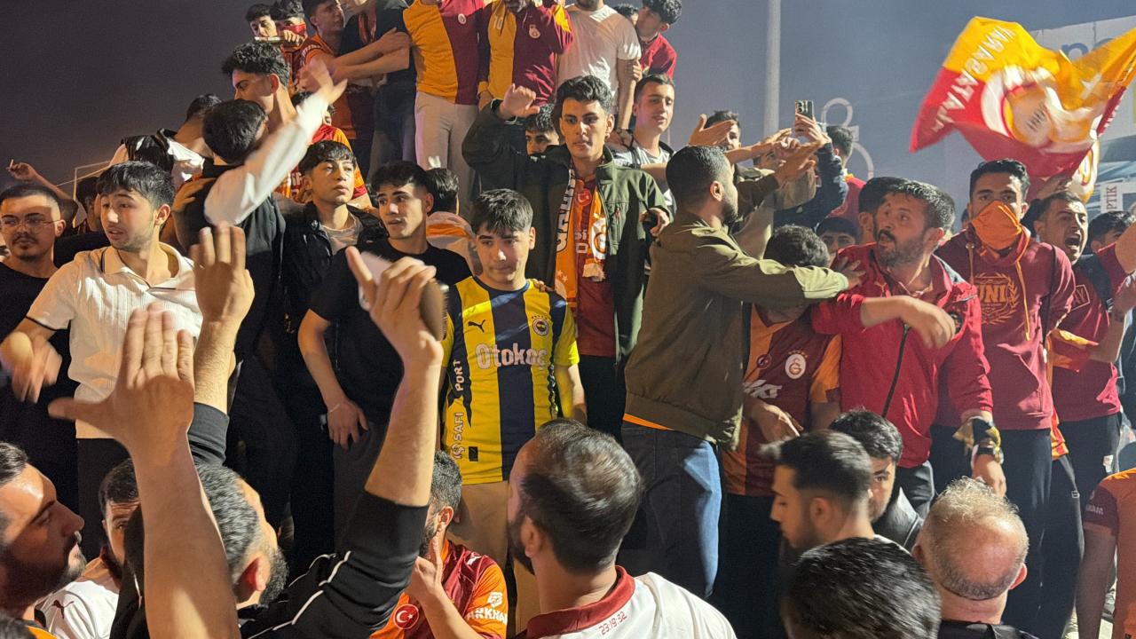 Galatasaray'ın şampiyonluk kutlamasına damga vuran Fenerbahçeli