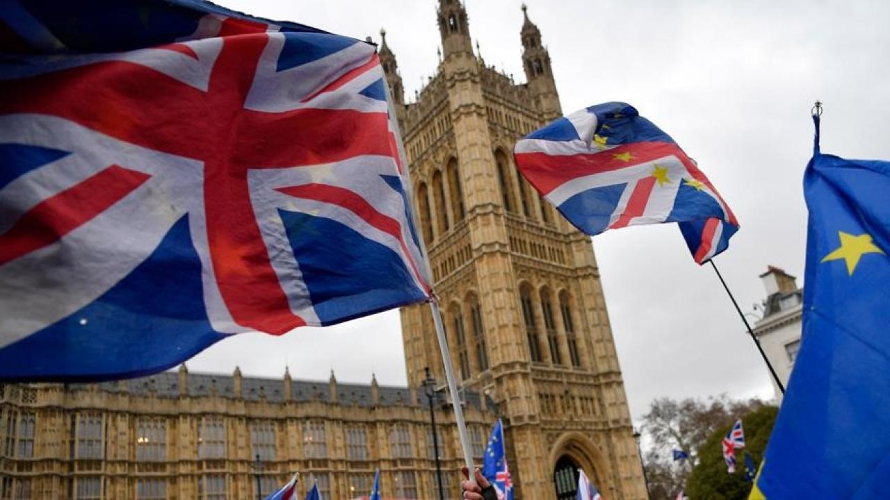 İngiltere'de yerel seçimlerin ilk sonuçlarında aşırı sağcı Reform UK Partisi öne çıktı