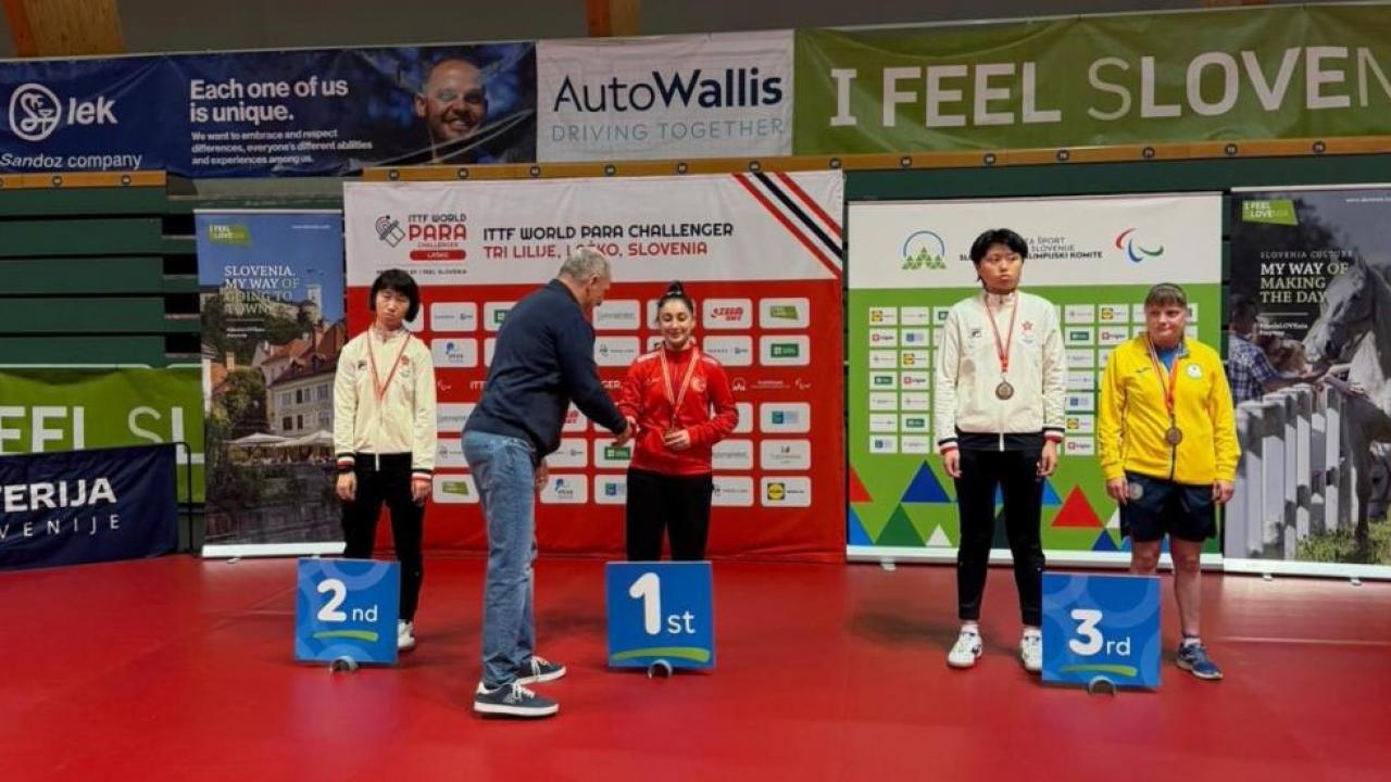 Para masa tenisinde Ebru Acer altın madalya kazandı