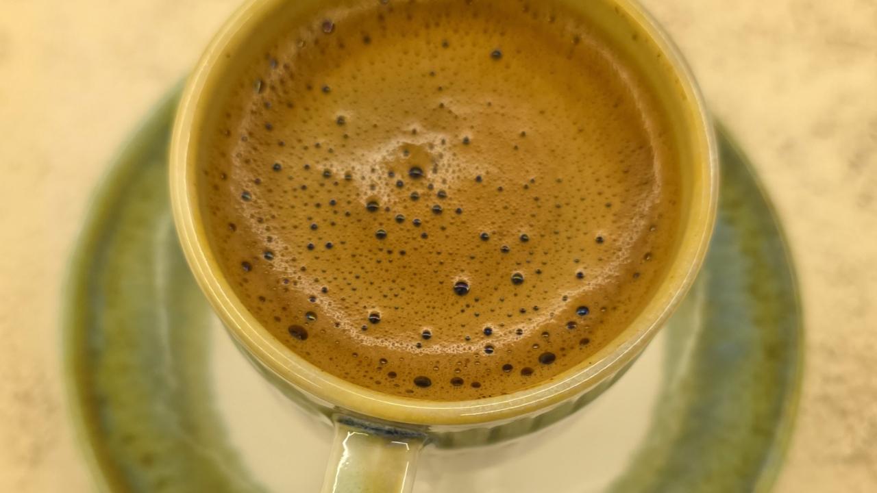 ‘Size musallat olacaklar’ deyip 257 bin TL’sini dolandırdılar