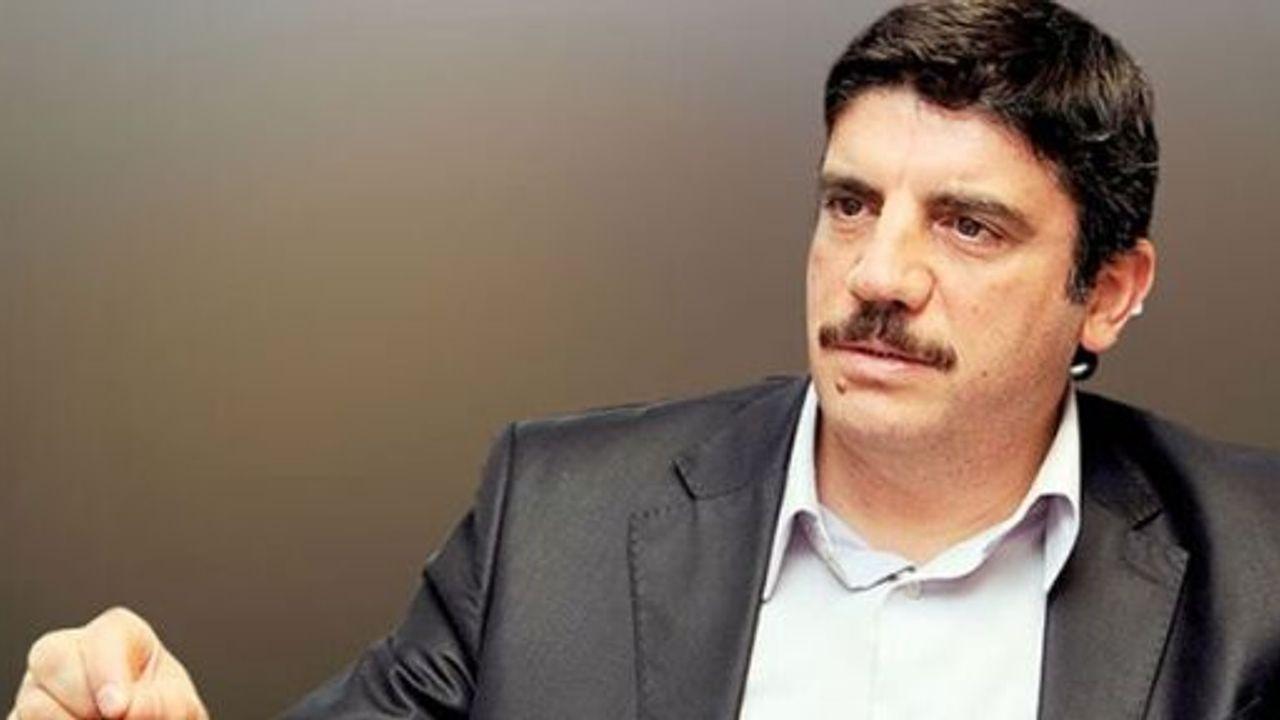 Yasin Aktay'dan yeni kitap: 'İsmail'in Gülüşü' Beyan Yayınlarından çıktı