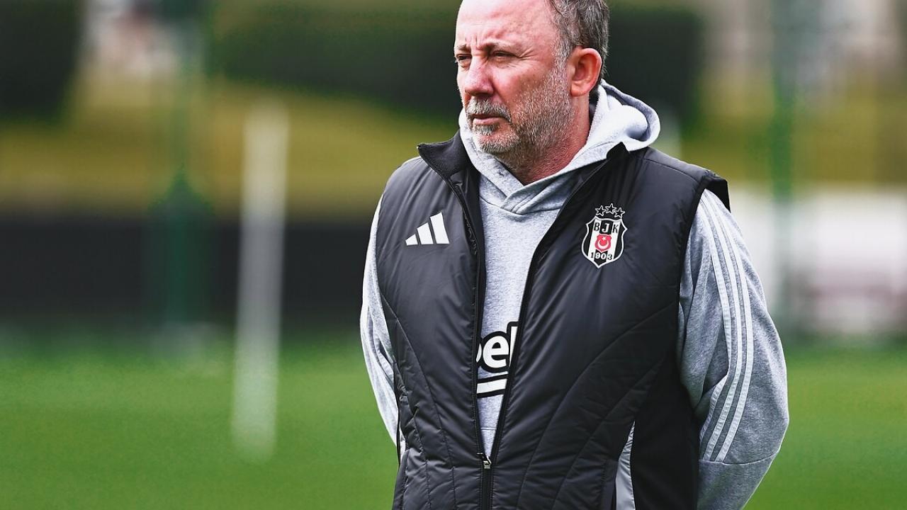 Kritik toplantı sona erdi! Beşiktaş'ta Sergen Yalçın için karar verildi