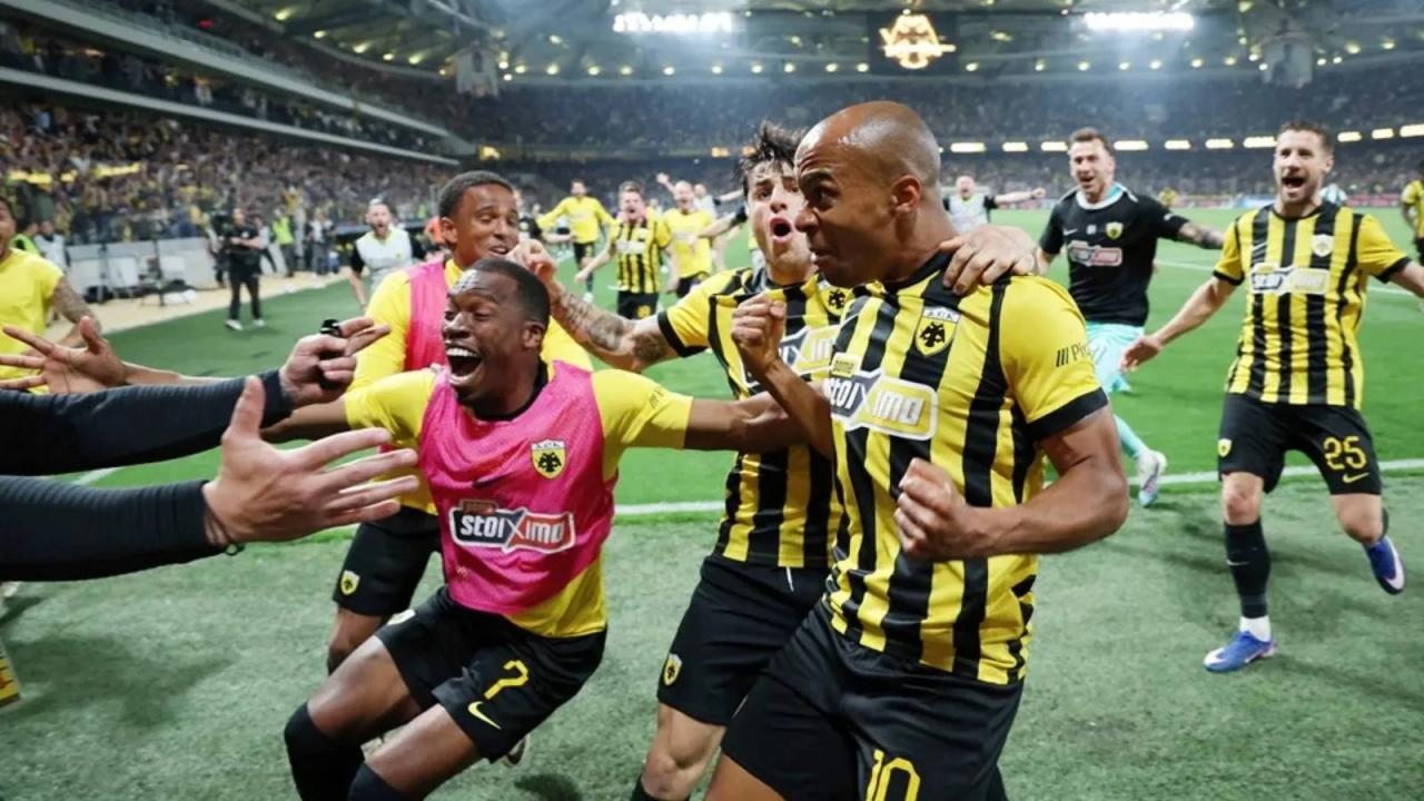 Süper Lig devinin kiralık gönderdiği oyuncu 90+3'te attığı golle takımını şampiyon yaptı!
