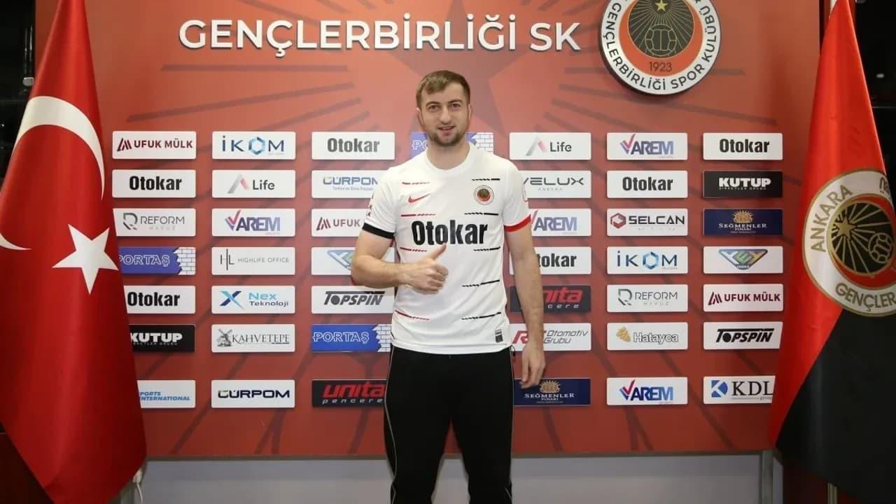 Süper Lig ekibinden 3 dönem transfer yasağına ilişkin açıklama