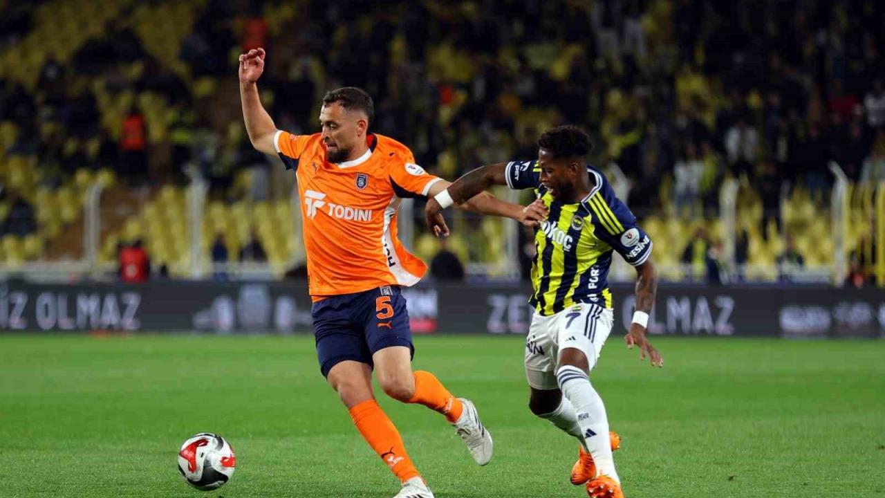 Başakşehir'de sezon biter bitmez ayrılık yaşandı!