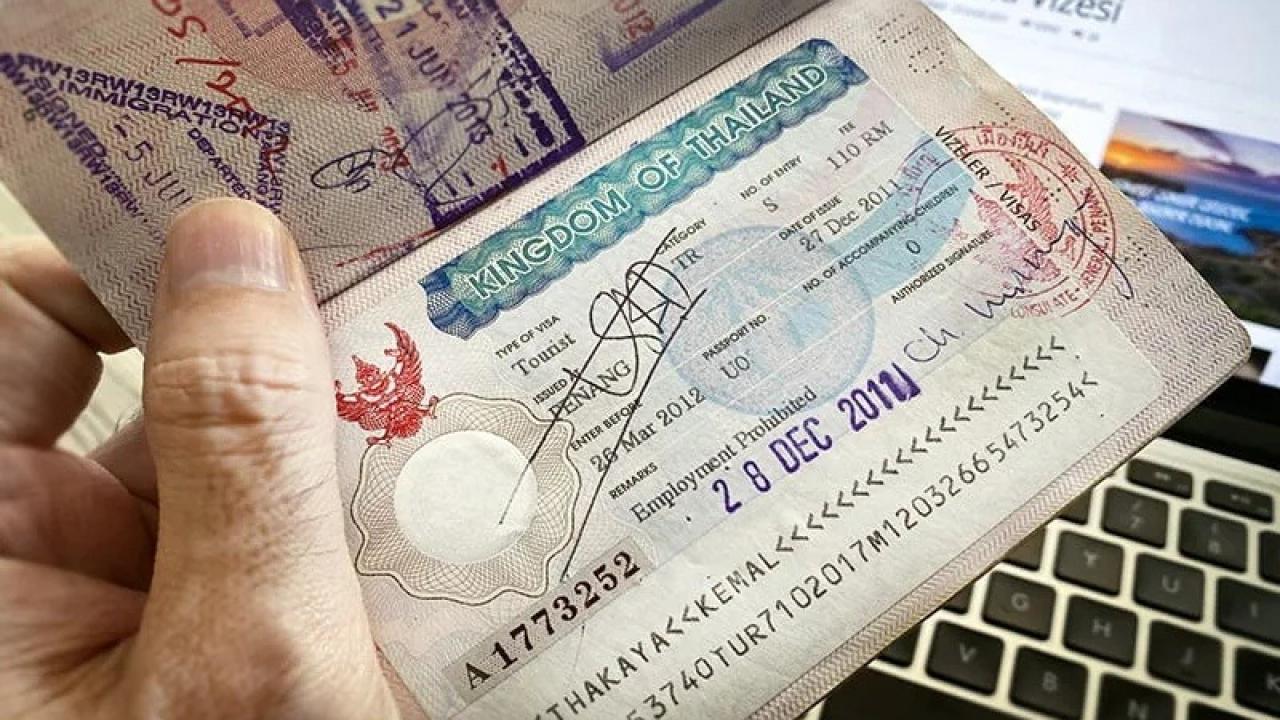 Tayland aralarında Türkiye’nin de olduğu 93 ülkenin vizesiz kalış süresini düşürdü