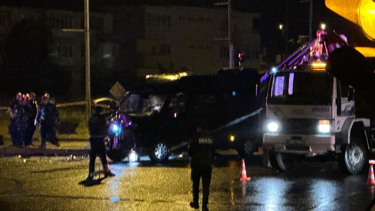 Nevşehir’de feci kaza: 1 ölü, 10 yaralı Nevşehir’de feci kaza: 1 ölü, 10 yaralı