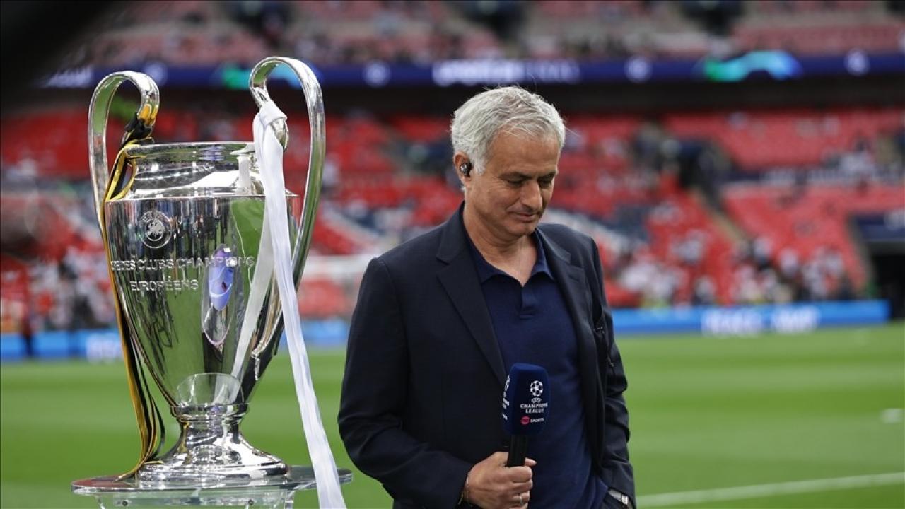 13 yıl sonra geri döndü! Jose Mourinho resmen Real Madrid'de