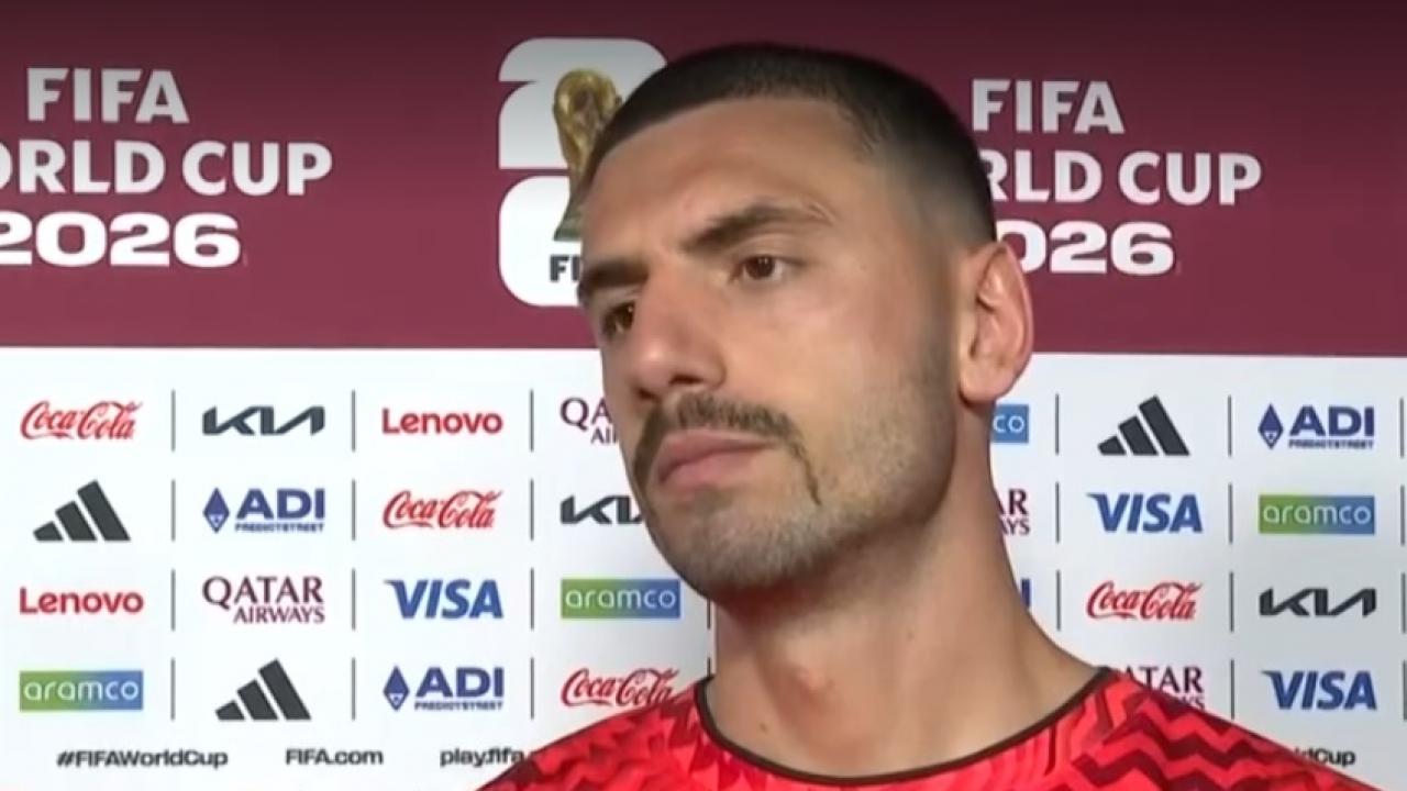 A Milli Futbol Takımı oyuncusu Merih Demiral, Avustralya maçının ardından açıklama yapıyor.