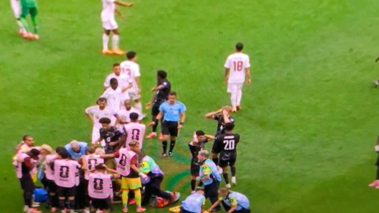 Dünya Kupası’nda korkutan anlar! Pozisyon gösterilmedi, arkadaşları gözyaşlarına boğuldu