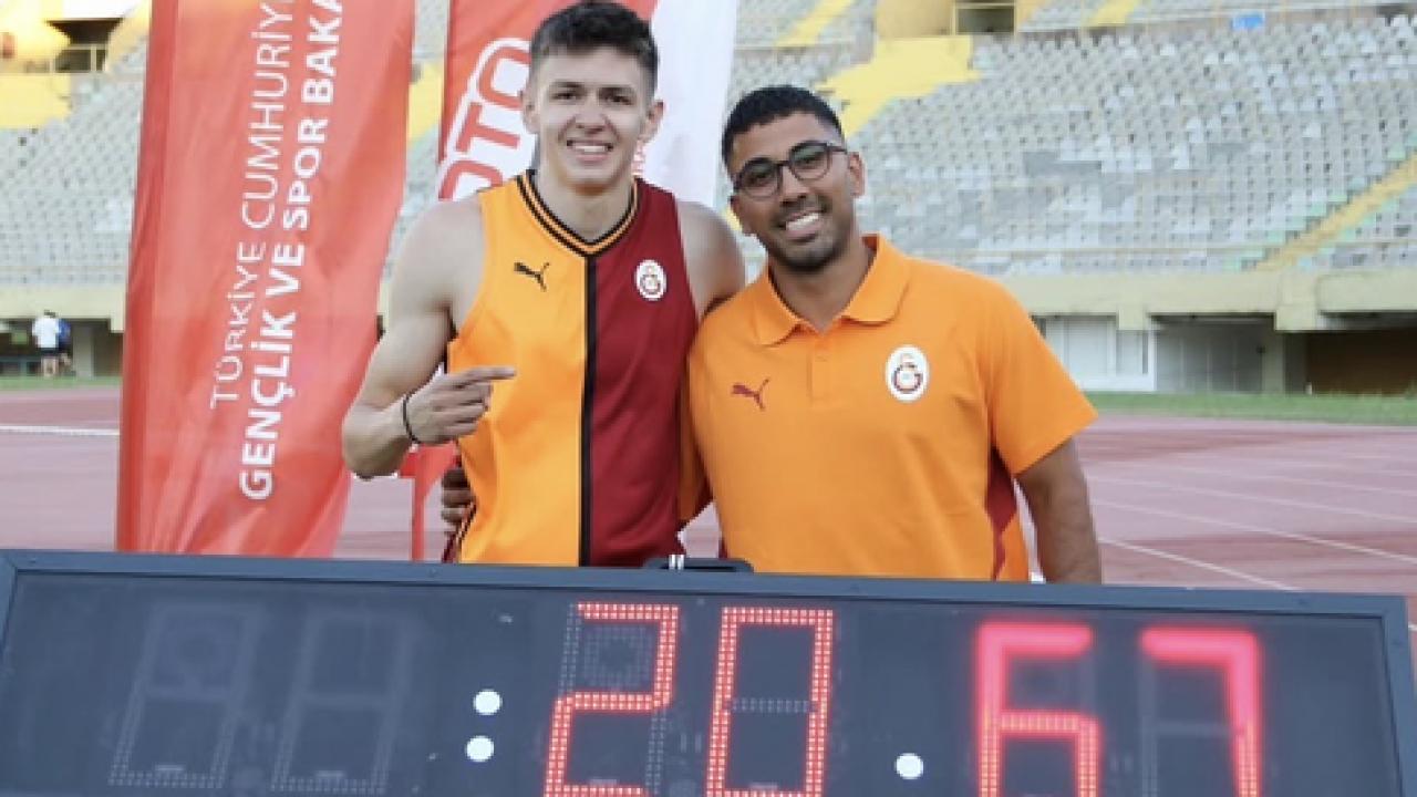 Türkiye U23 ve Büyükler Atletizm Şampiyonası’nda rekorlar kırıldı! Türkiye U23 ve Büyükler Atletizm Şampiyonası’nda rekorlar kırıldı!