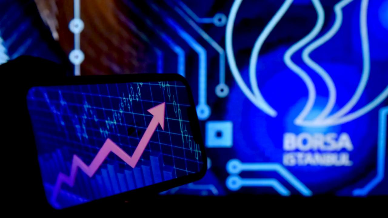 Borsa İstanbul binası ve işlem ekranı görüntüsü.