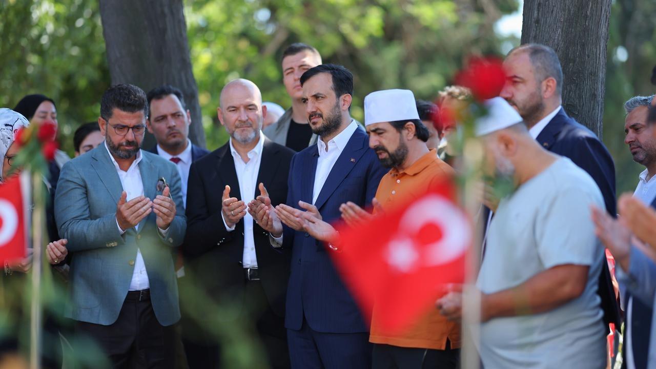 Abdullah Özdemir, 15 Temmuz hain darbe girişiminin yıl dönümü dolayısıyla bir mesaj yayımladı.