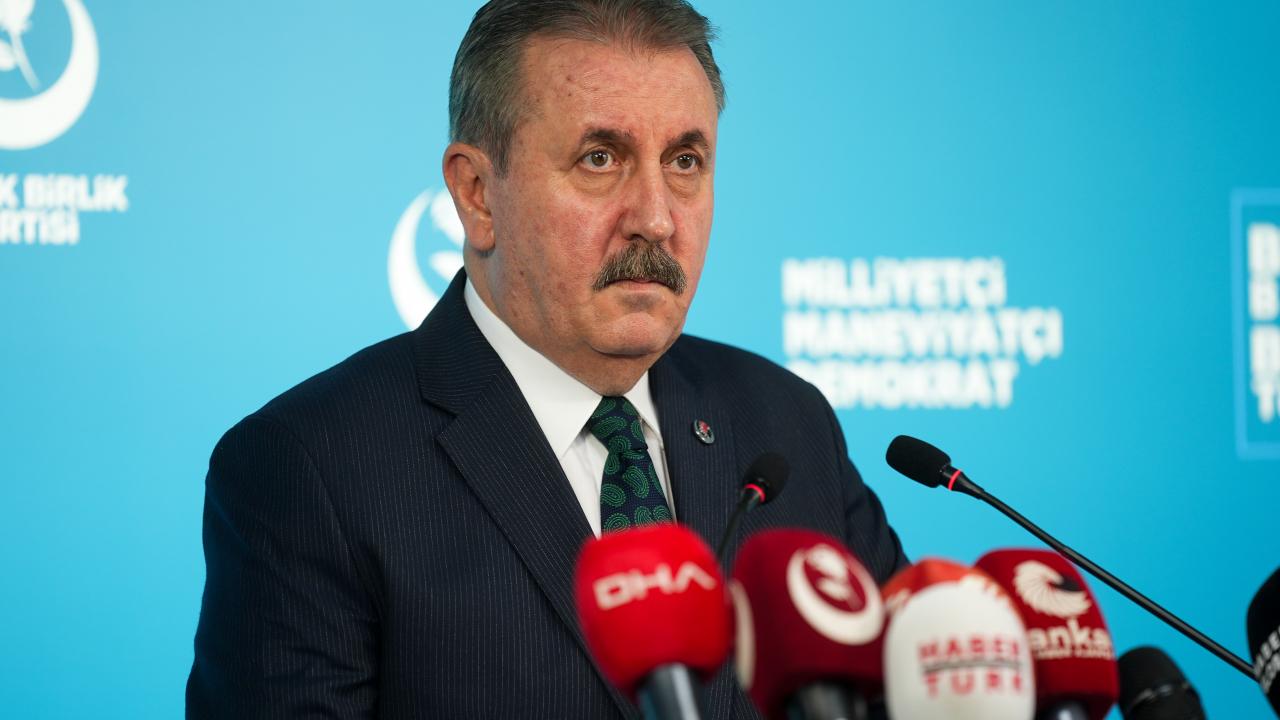 Destici’den Muhsin Yazıcıoğlu açıklaması! Abdullah Gül’ün sözlerini işaret etti Destici’den Muhsin Yazıcıoğlu açıklaması! Abdullah Gül’ün sözlerini işaret etti