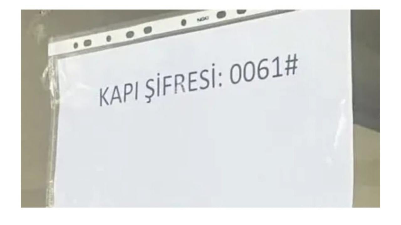 “Kargon merkeze dönsün, apartman şifresi özeldir! Tüm mahalleyle paylaşmak çok risklidir “Kargon merkeze dönsün, apartman şifresi özeldir! Tüm mahalleyle paylaşmak çok risklidir