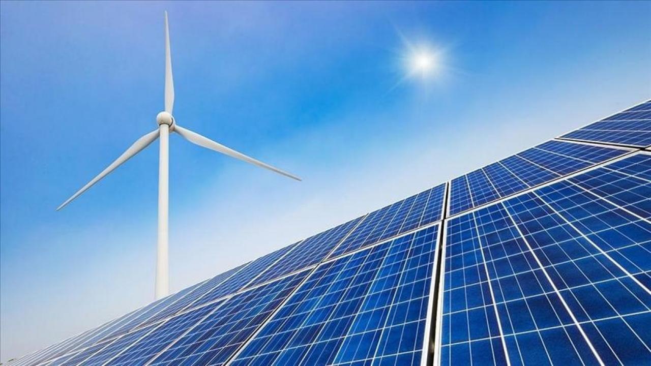 Türkiye'nin elektrik kurulu gücü 126 bin megavatı geçti