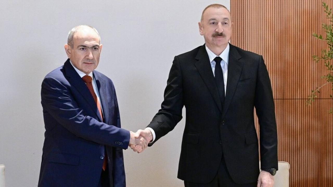 Azerbaycan ve Ermenistan arasında kritik görüşme: Zengezur masada
