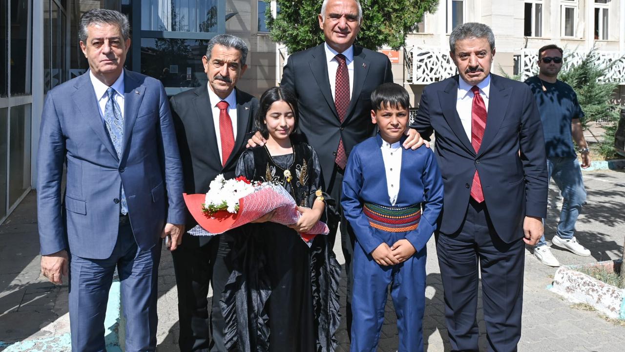 Bakan Mehmet Nuri Ersoy Şırnak’ta! Kentteki yatırım projelerini tek tek ele aldı