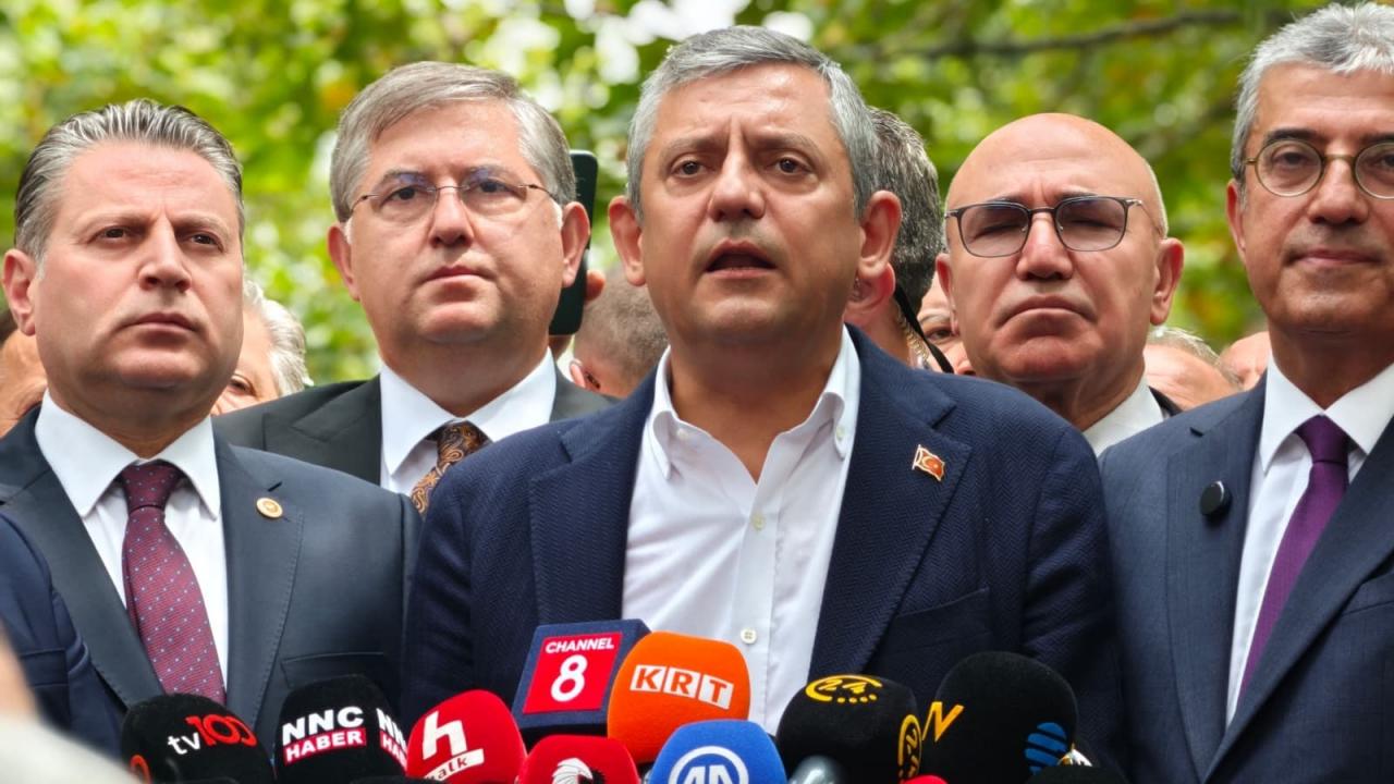 CHP'de gözler belediyelerde! 230 belediye başkanı Yeni Parti'ye geçiyor