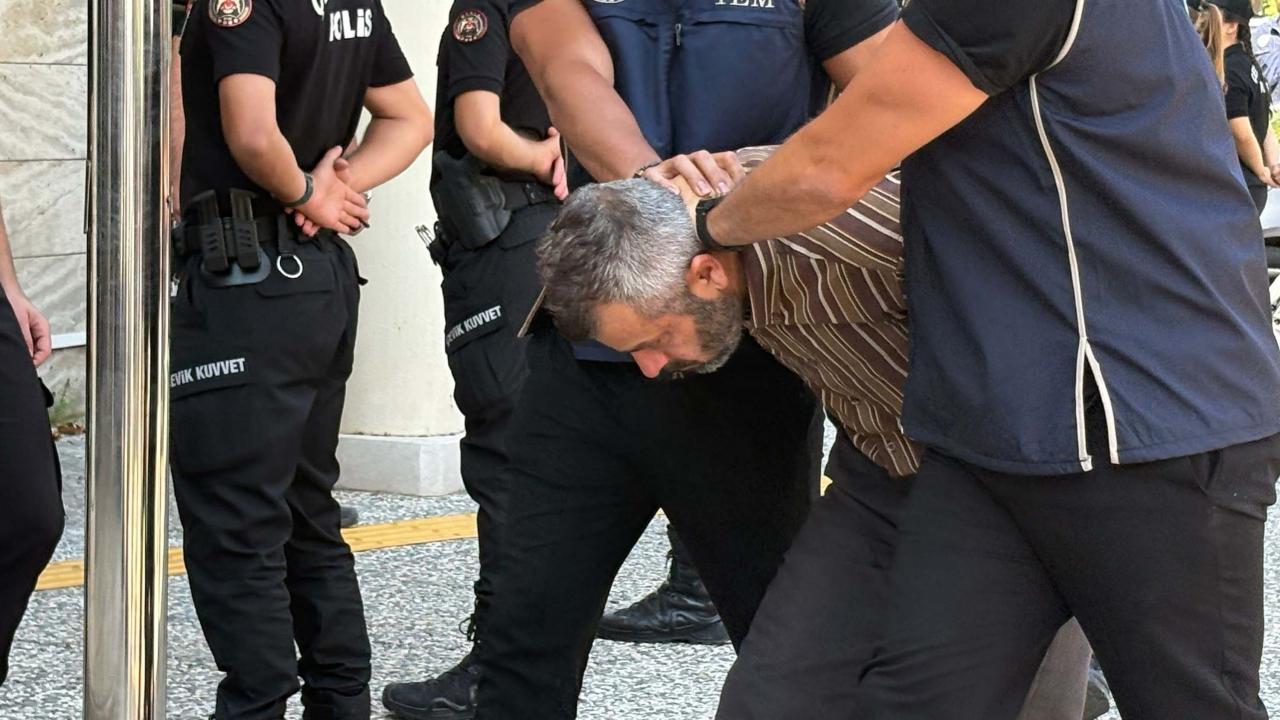 Cumhurbaşkanı Erdoğan, suikastçı FETÖ'cü Burkay Karatepe'den şikayetçi oldu