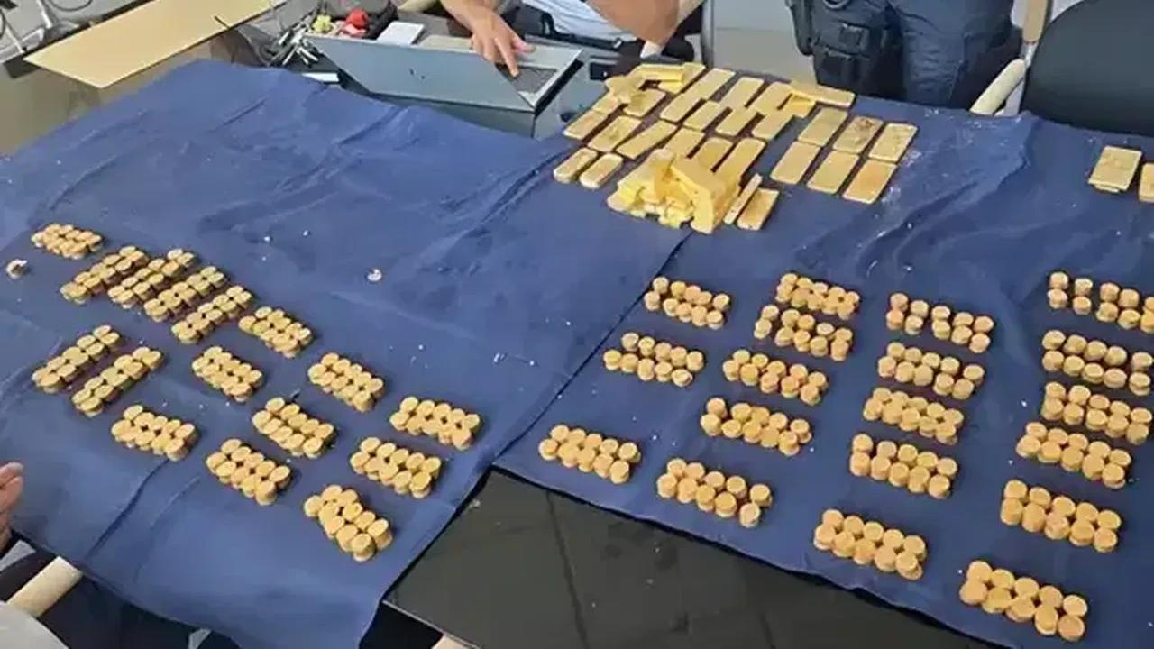 Duvardan çıkan 485 milyonluk sır: 18 yaşındaki işçi hazine buldu