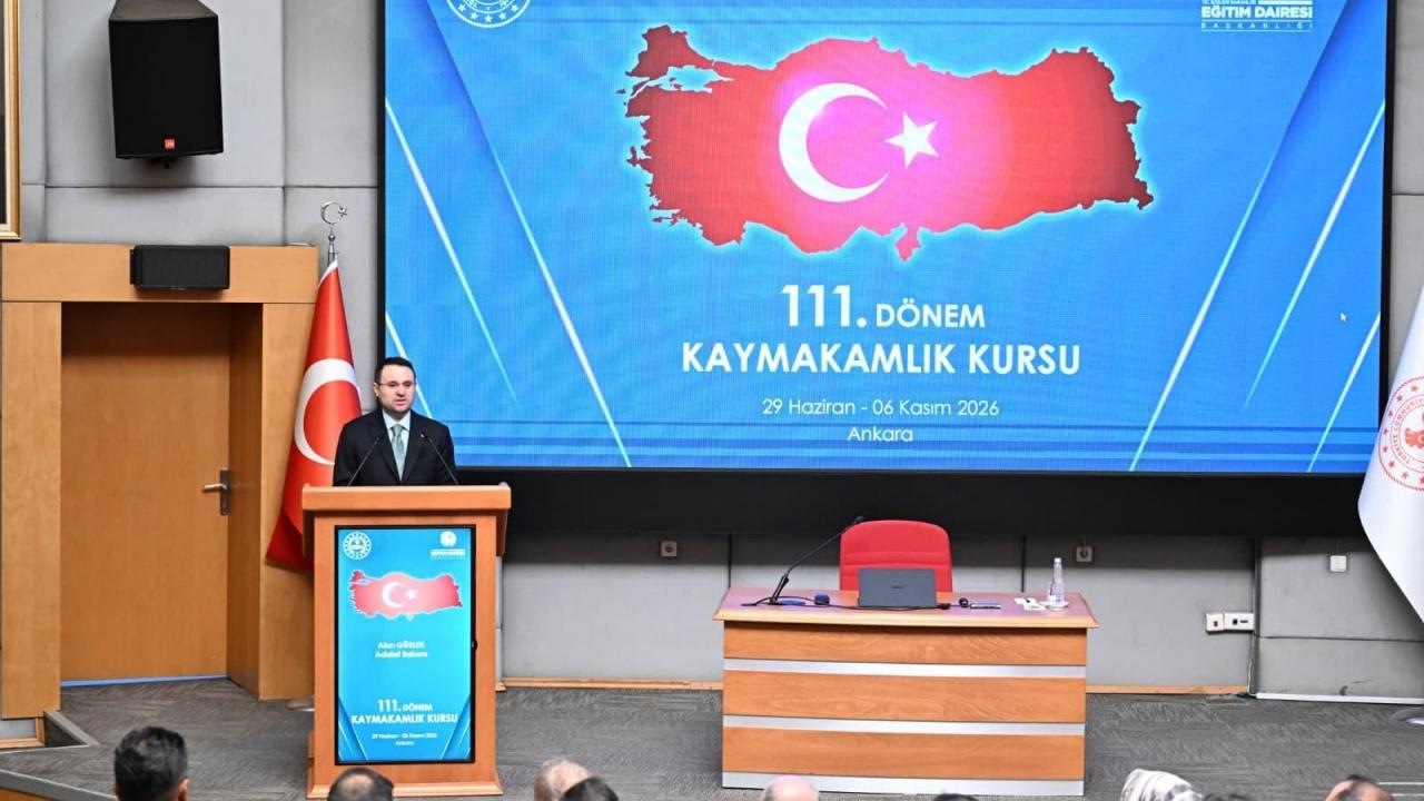 Bakan Akın Gürlek kaymakamlara seslendi Bakan Akın Gürlek kaymakamlara seslendi