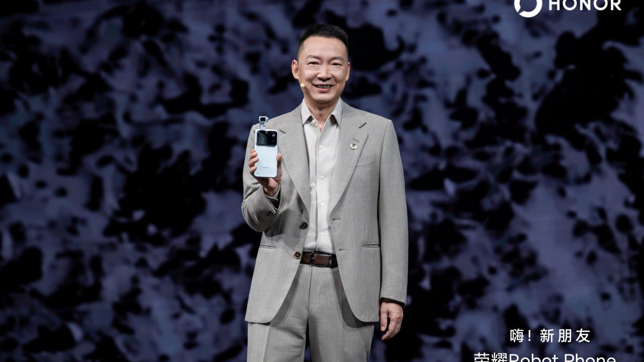 HONOR, sinematik çekim ve yapay zekaya  beden kazandırdı: Robot Phone